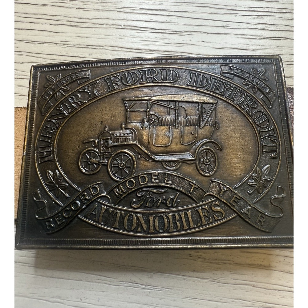Henry Ford‎ Model T Detroit Metal Belt Buckle Vintage W/ Leather Belt Sz 36